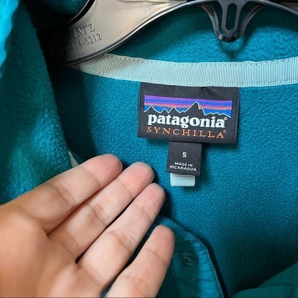 Patagonia  Lightweight Synchilla Snap-T Pullover in Elwha Blue S - Picture 4 of 9